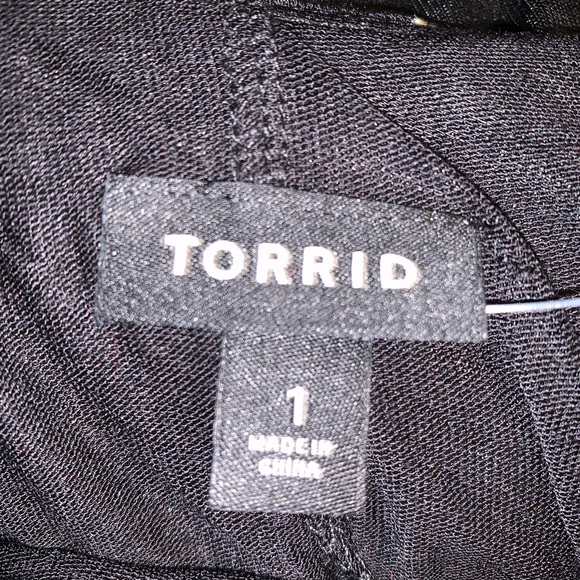 Torrid Plus Size Fluted Floral Maxi Dress Plus 1X - Picture 5 of 6